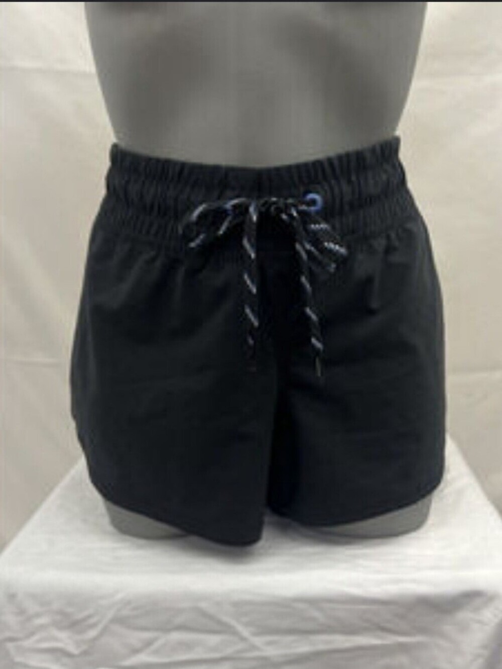 Lands' End Women’s Black Swim Short with Drawstring and Underpant - Picture 1 of 10